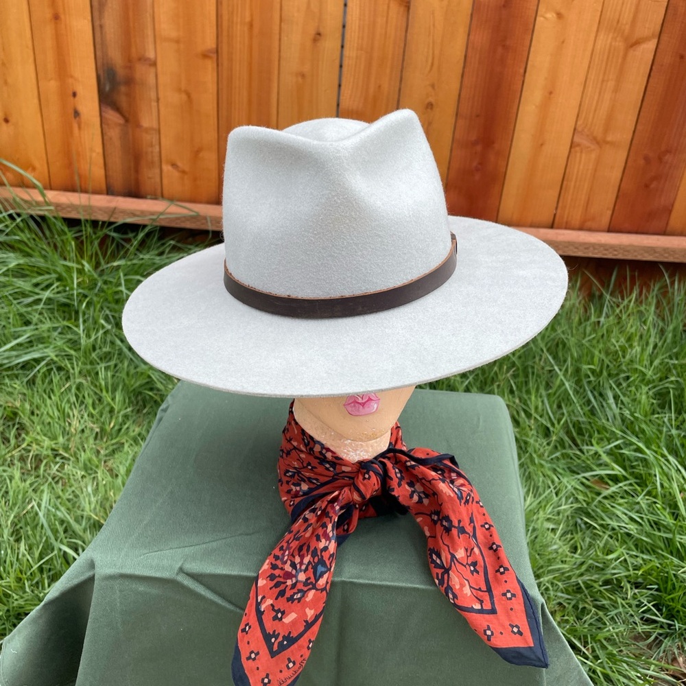 YELLOW 108 Dylan Unisex Bone Gray Wool Water Repellent Fedora Hat Size Medium